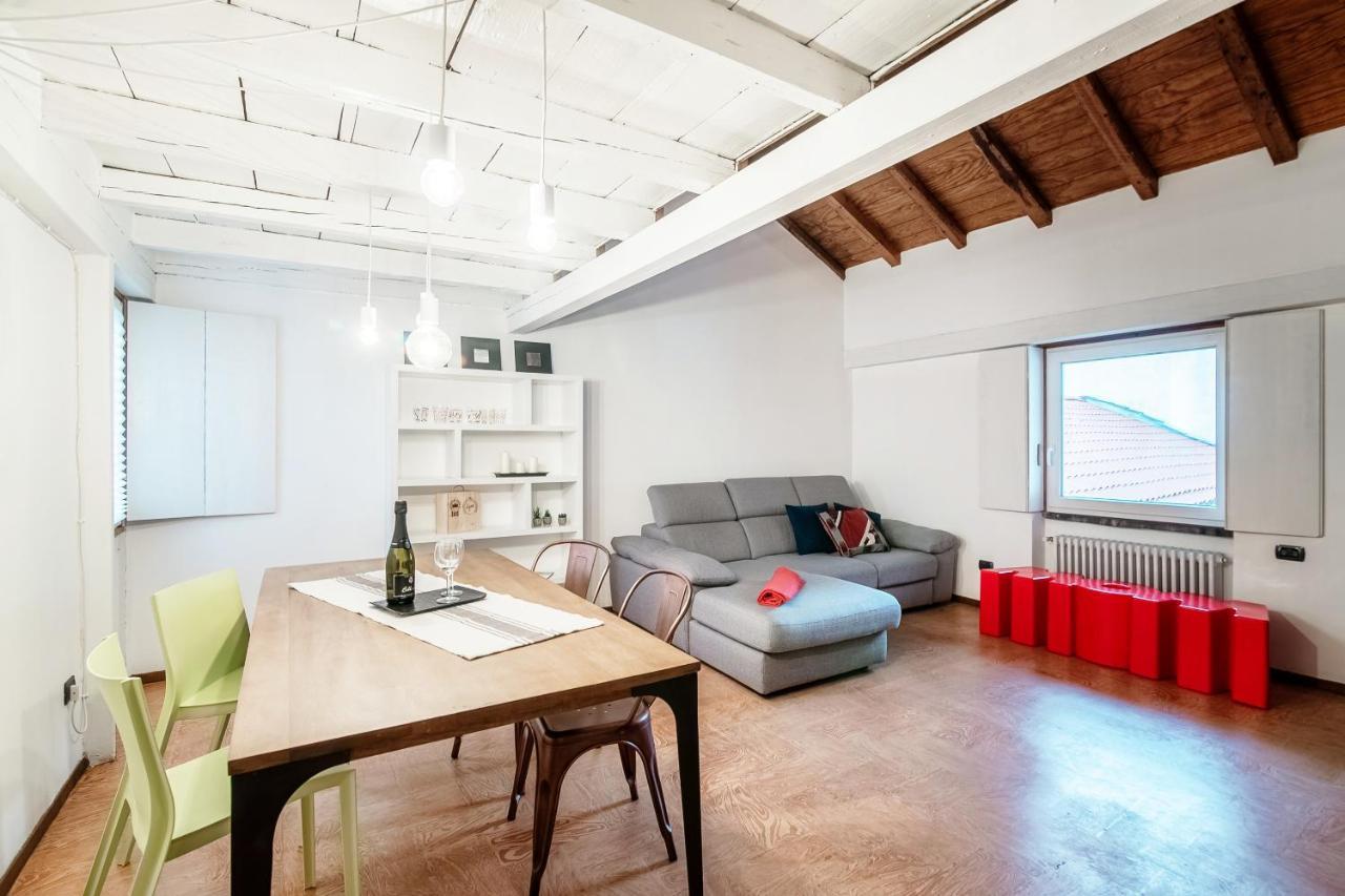 Suite Fontana - By Myhomeincomo Buitenkant foto